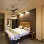 Oyo 8307 Hotel Garden View