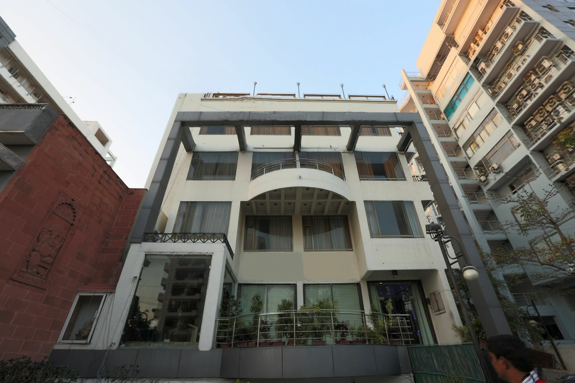 Oyo 8307 Garden View 3*